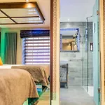 Hotel Church By The Cranleigh Boutique