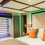 Hotel Church By The Cranleigh Boutique *