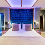 Hotel Church By The Cranleigh Boutique