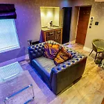 Hotel Church By The Cranleigh Boutique *