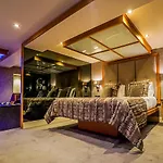 Hotel Church By The Cranleigh Boutique