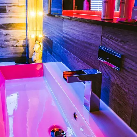 Church By The Cranleigh Boutique * Bowness-on-Windermere