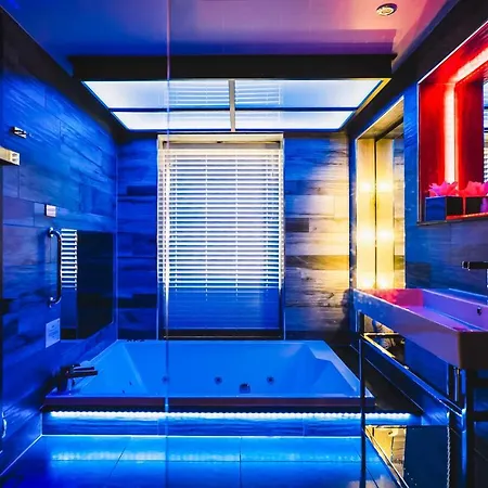 Church By The Cranleigh Boutique Hotel *