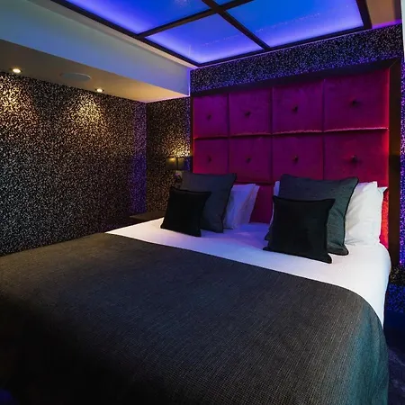 Hotel Church By The Cranleigh Boutique *