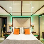 Church By The Cranleigh Boutique * Боунес-он-Уиндермер