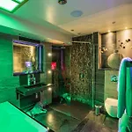 Church By The Cranleigh Boutique Боунес-он-Уиндермер