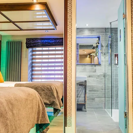 Hotel Church By The Cranleigh Boutique